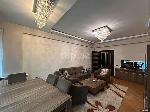 Satılır 2 otaqlı yeni tikili 95 m²
