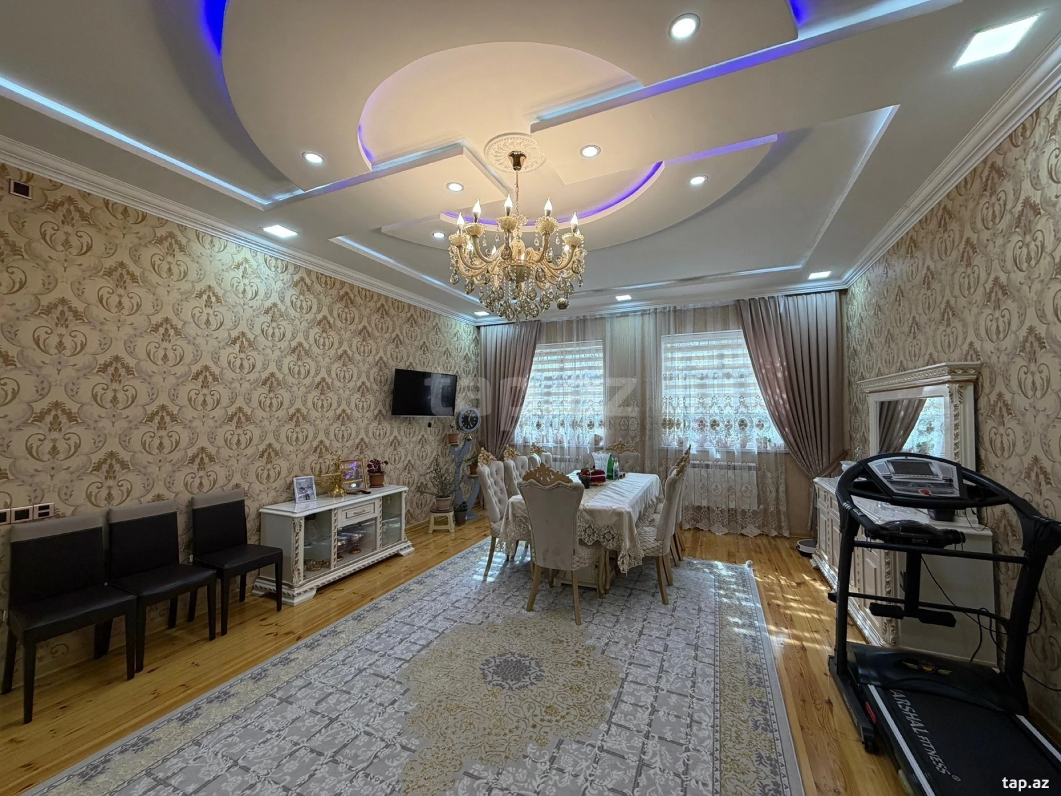 Satılır 4 otaqlı həyət evi