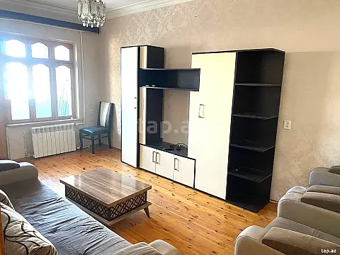 Kirayə verilir 2 otaqlı mənzil 60 m²