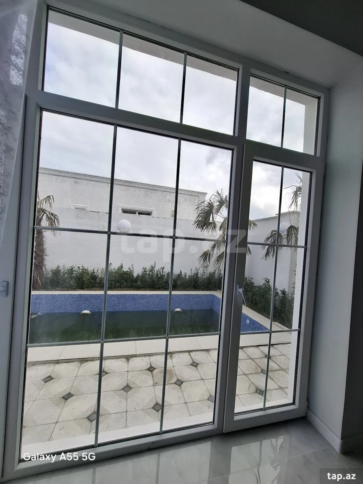 Satılır 4 otaqlı həyət evi