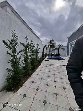 Satılır 4 otaqlı həyət evi