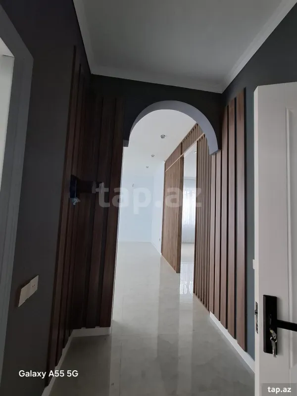 Satılır 4 otaqlı həyət evi