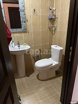 Satılır 3 otaqlı yeni tikili 80 m²