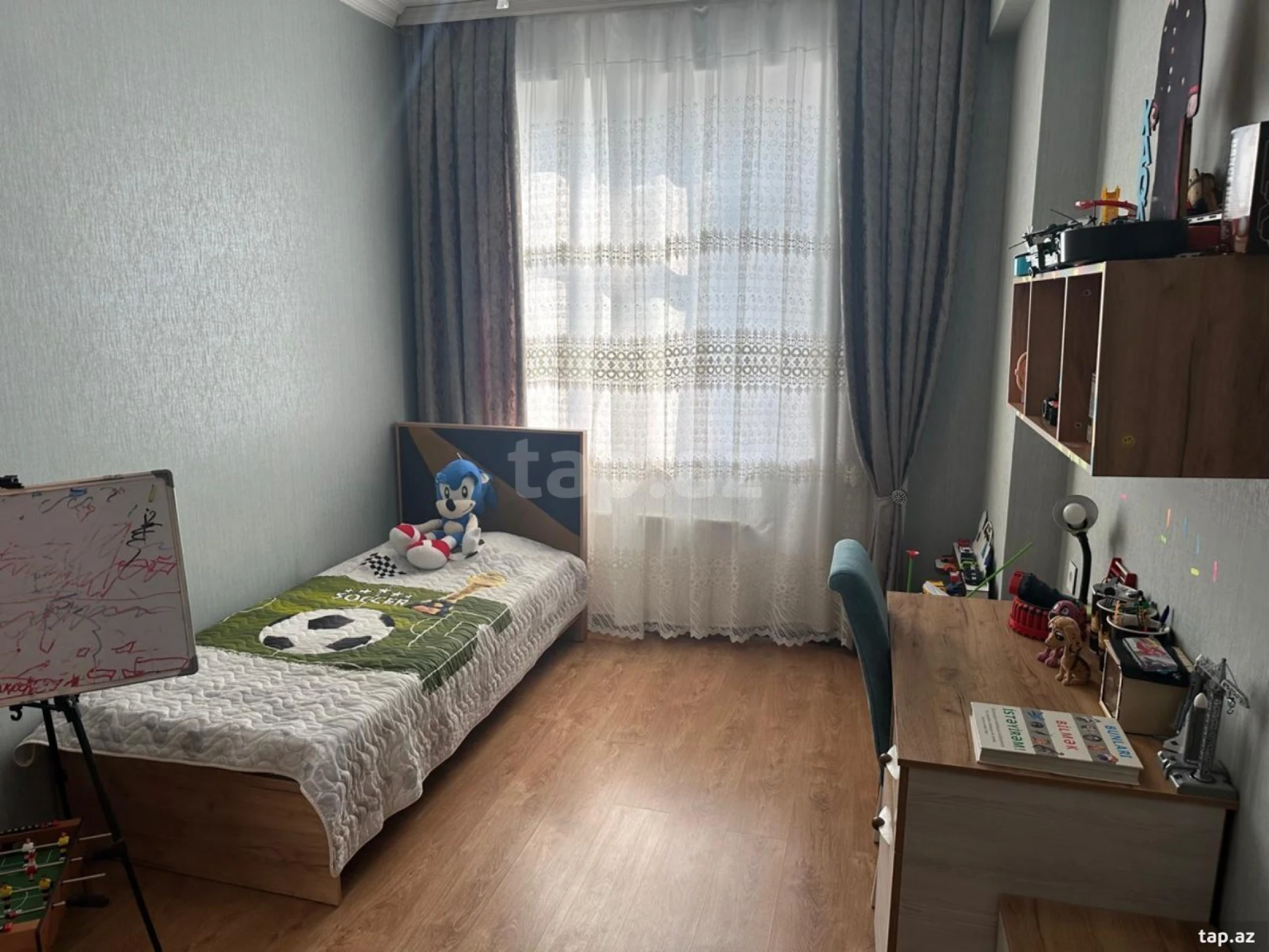 Satılır 3 otaqlı yeni tikili 80 m²