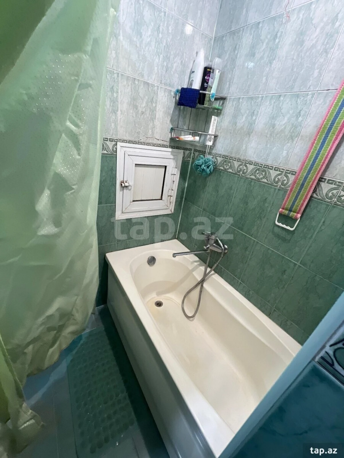 Satılır 4 otaqlı mənzil 80 m²