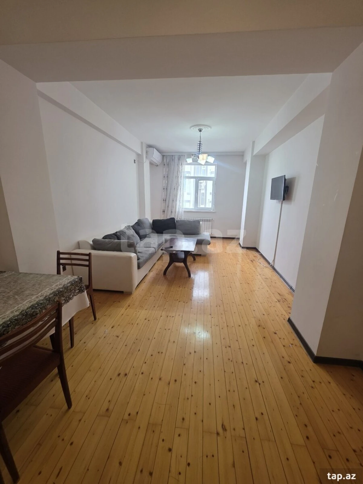 Kirayə verilir 2 otaqlı yeni tikili 82 m²