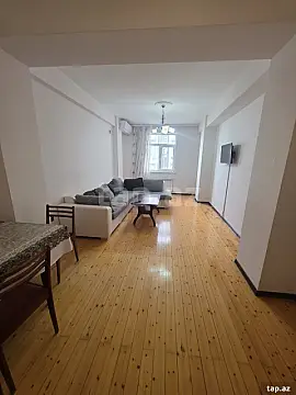 Kirayə verilir 2 otaqlı yeni tikili 82 m²