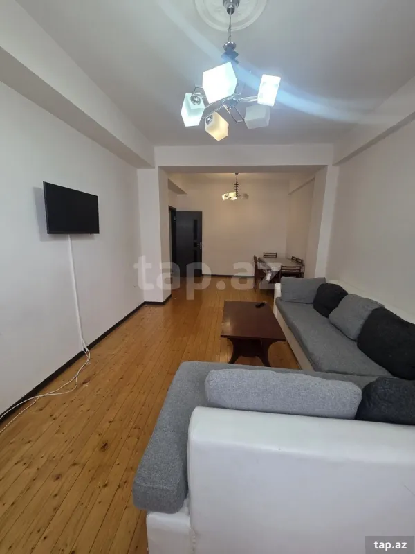 Kirayə verilir 2 otaqlı yeni tikili 82 m²