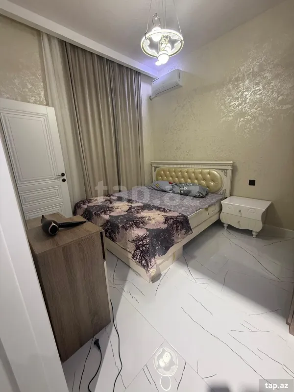 Kirayə verilir 4 otaqlı həyət evi 140 m²