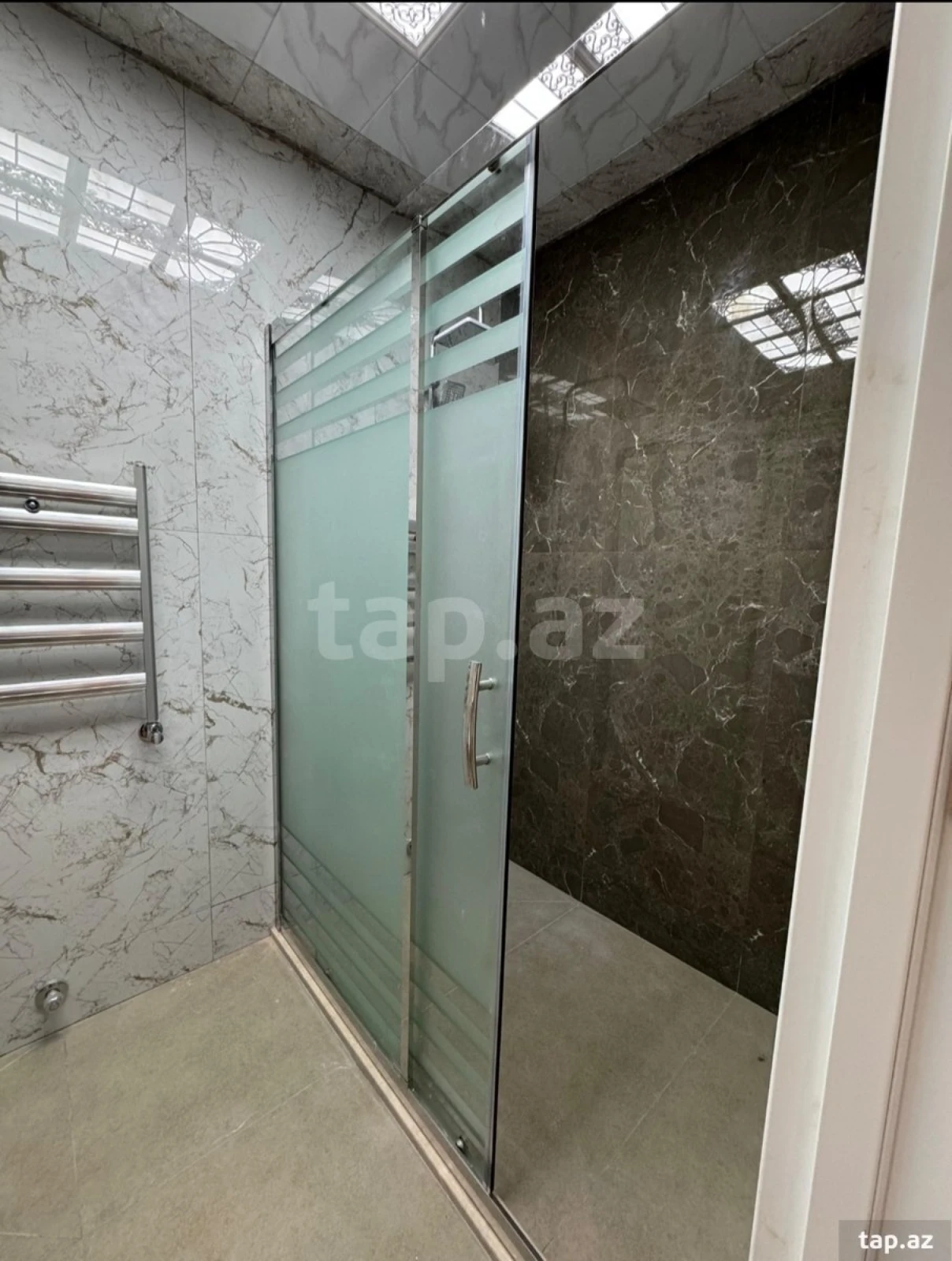 Kirayə verilir 2 otaqlı yeni tikili 57 m²