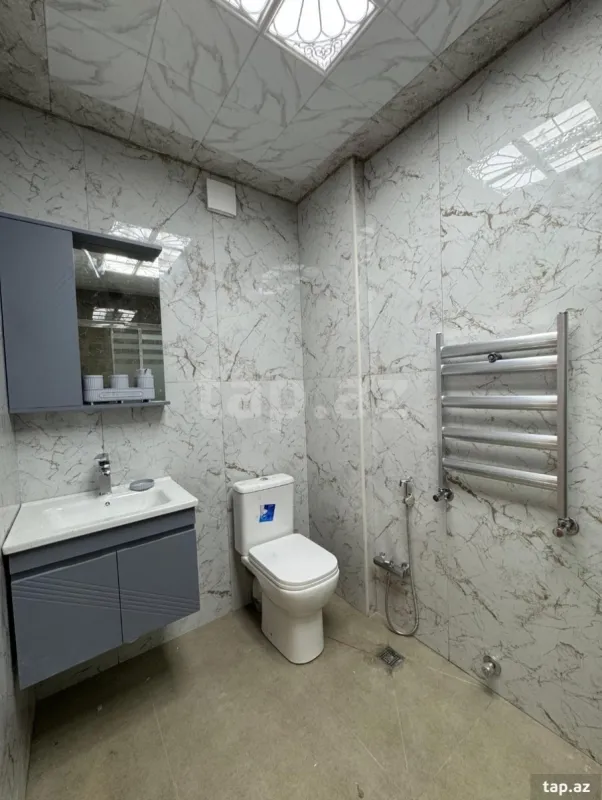 Kirayə verilir 2 otaqlı yeni tikili 57 m²