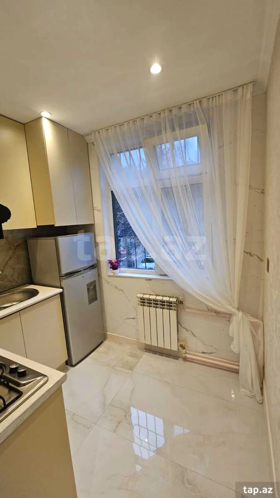 Satılır 2 otaqlı mənzil 56 m²