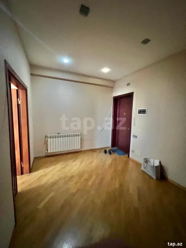 Satılır 3 otaqlı yeni tikili 122 m²