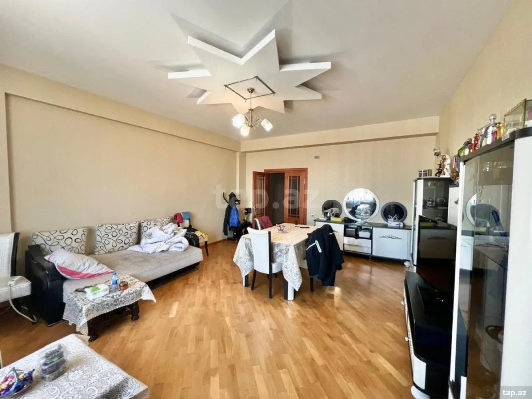 Satılır 3 otaqlı yeni tikili 122 m²
