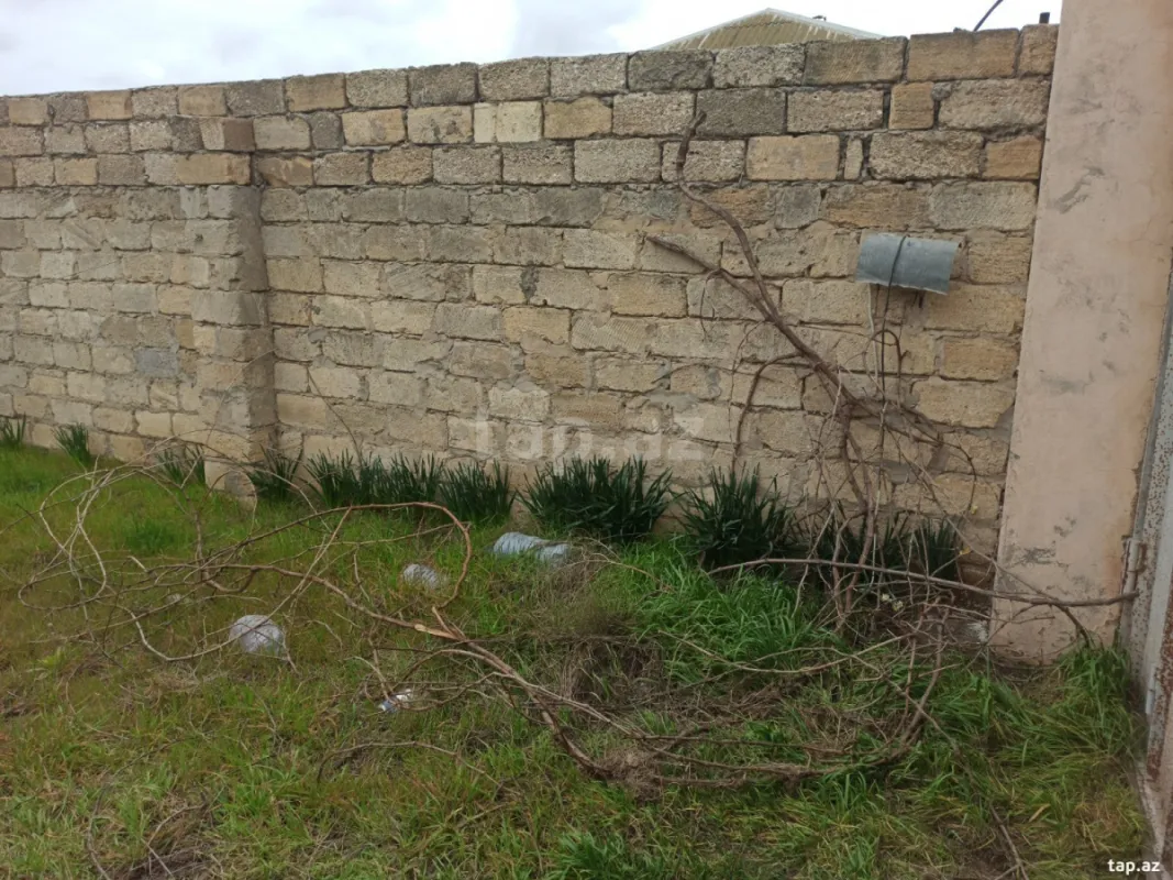 Satılır 2 otaqlı həyət evi