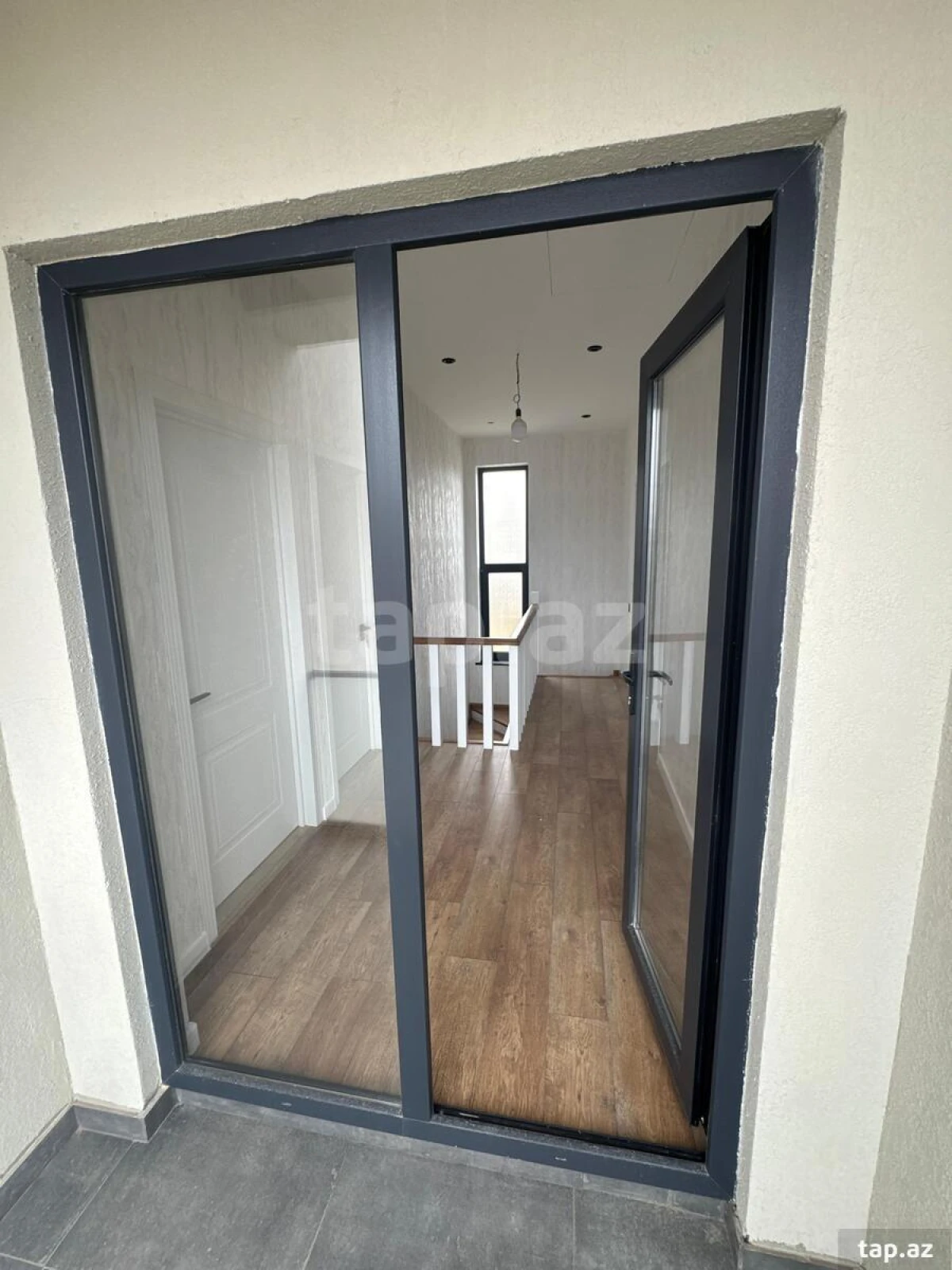 Satılır 4 otaqlı həyət evi