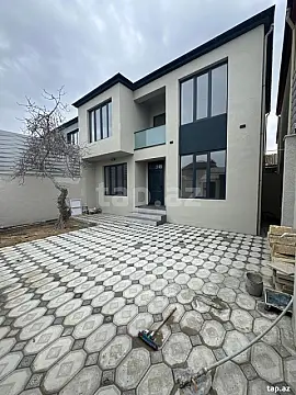 Satılır 4 otaqlı həyət evi