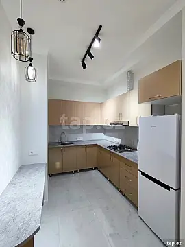 Kirayə verilir 2 otaqlı yeni tikili 80 m²