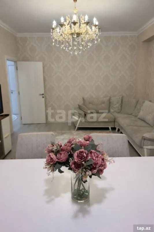 Satılır 3 otaqlı yeni tikili 95 m²