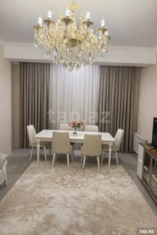 Satılır 3 otaqlı yeni tikili 95 m²