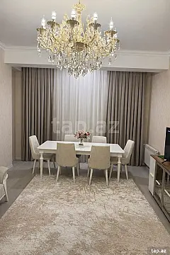 Satılır 3 otaqlı yeni tikili 95 m²