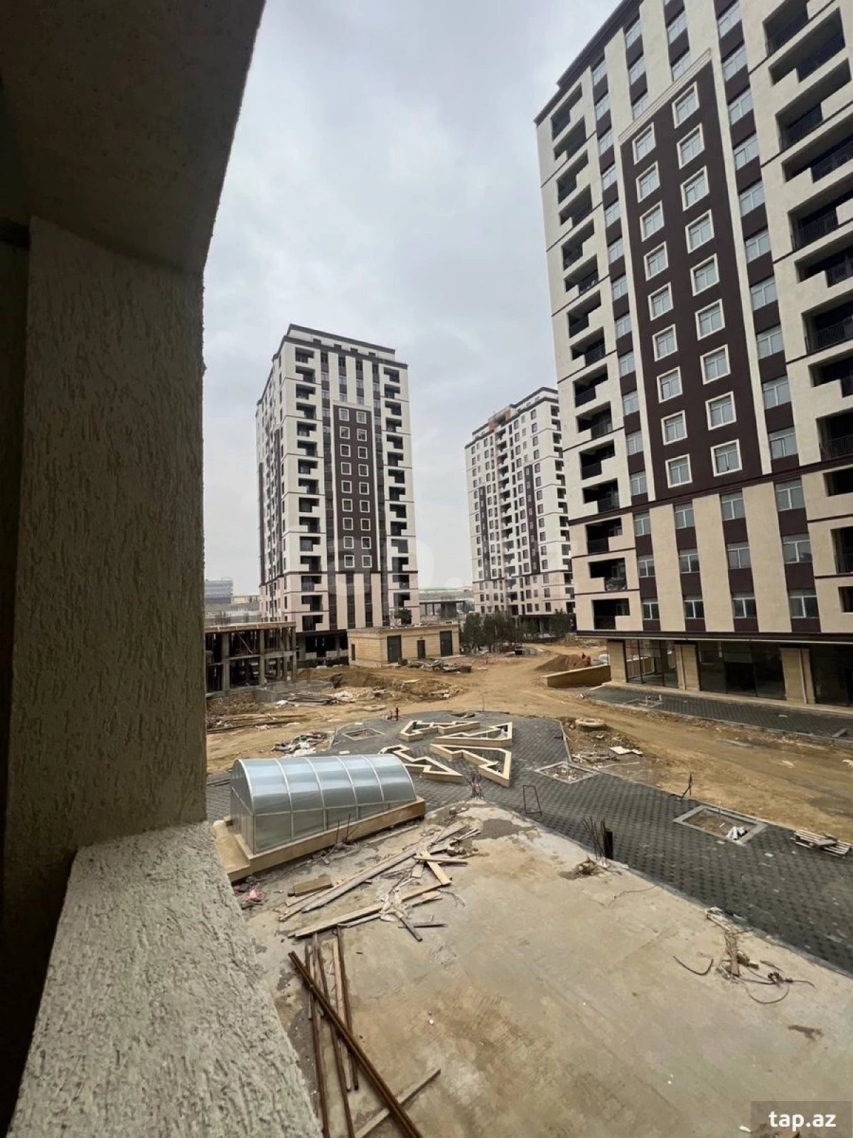 Satılır 2 otaqlı yeni tikili 62 m²