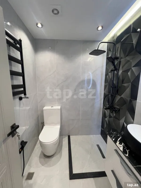 Satılır 2 otaqlı yeni tikili 62 m²