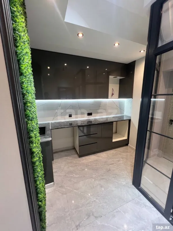 Satılır 2 otaqlı yeni tikili 62 m²