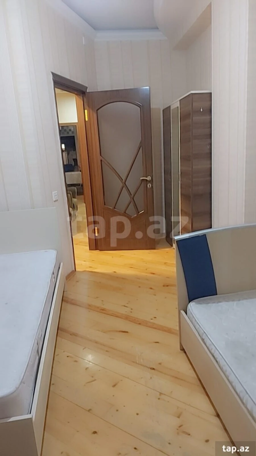 Kirayə verilir 4 otaqlı mənzil 200 m²