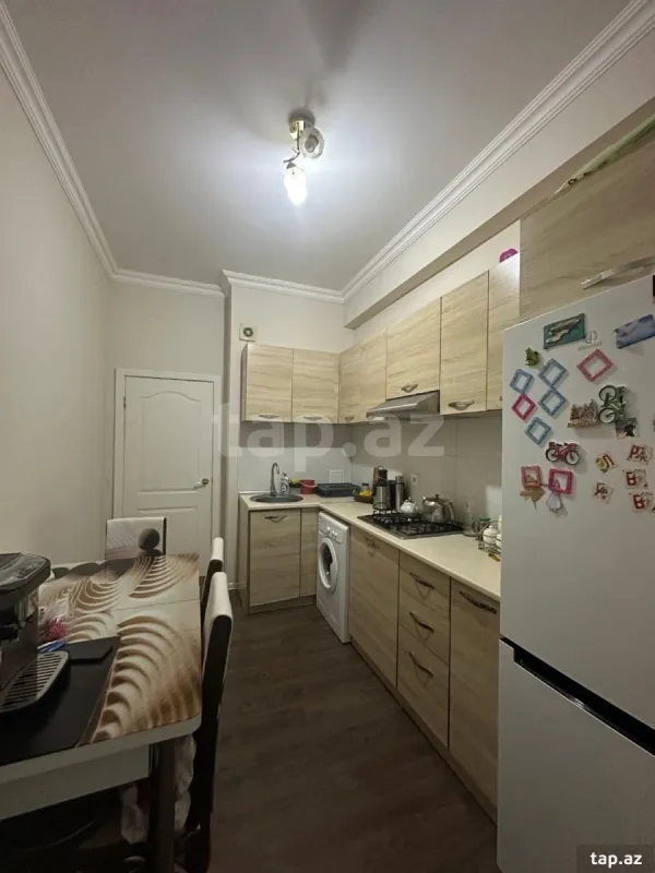 Kirayə verilir 2 otaqlı yeni tikili 60 m²