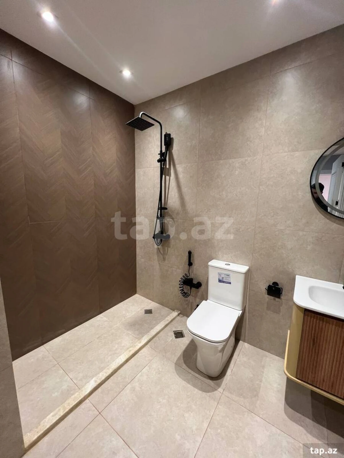 Satılır 2 otaqlı yeni tikili 61.37 m²