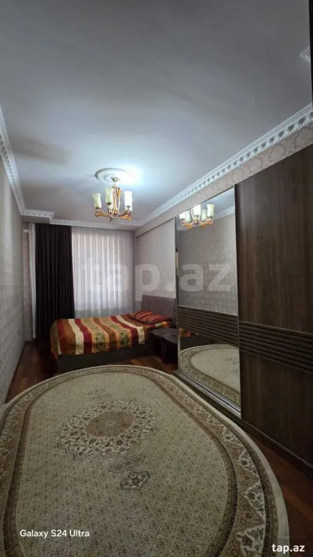 Satılır 3 otaqlı yeni tikili 83 m²