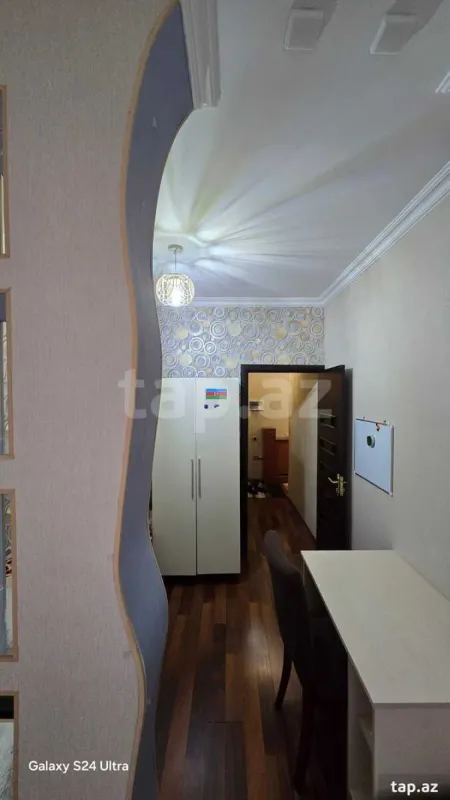 Satılır 3 otaqlı yeni tikili 83 m²