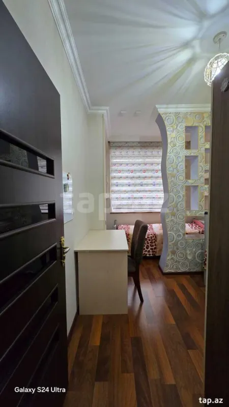 Satılır 3 otaqlı yeni tikili 83 m²