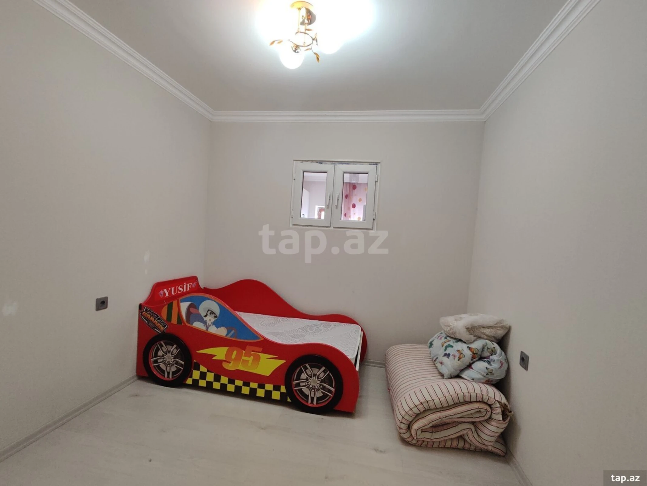 Kirayə verilir 3 otaqlı yeni tikili 75 m²