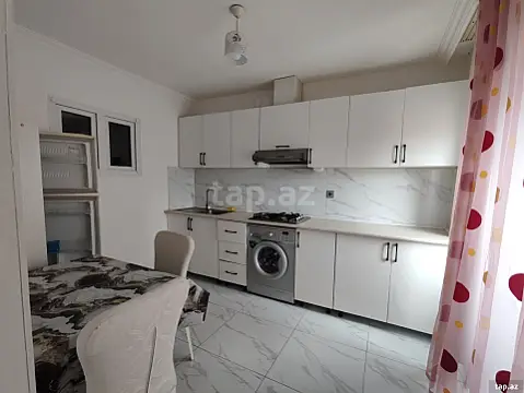 Kirayə verilir 3 otaqlı yeni tikili 75 m²
