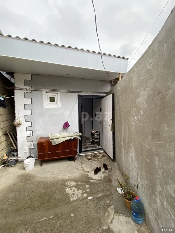 Satılır 2 otaqlı həyət evi
