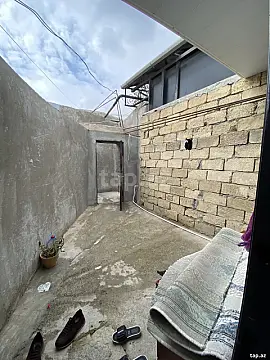 Satılır 2 otaqlı həyət evi