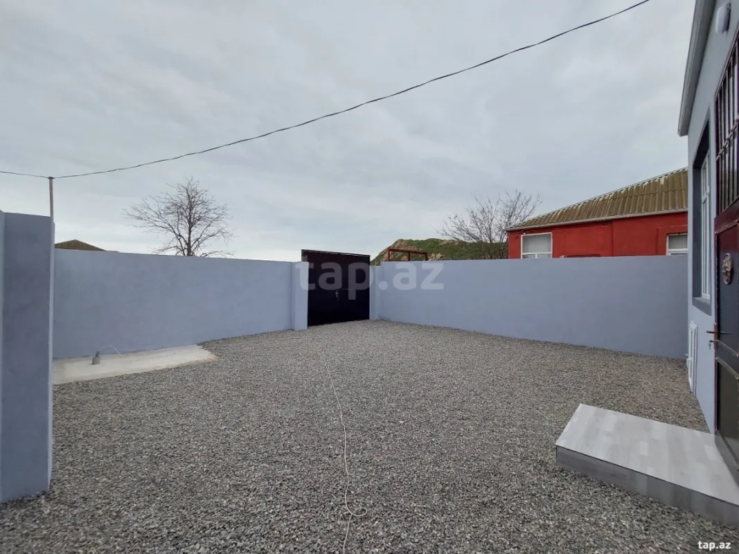 Satılır 3 otaqlı həyət evi