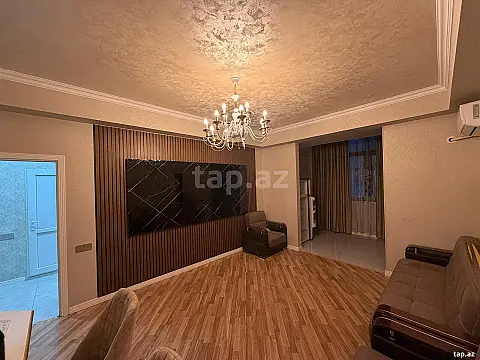 Kirayə verilir 2 otaqlı yeni tikili 70 m²