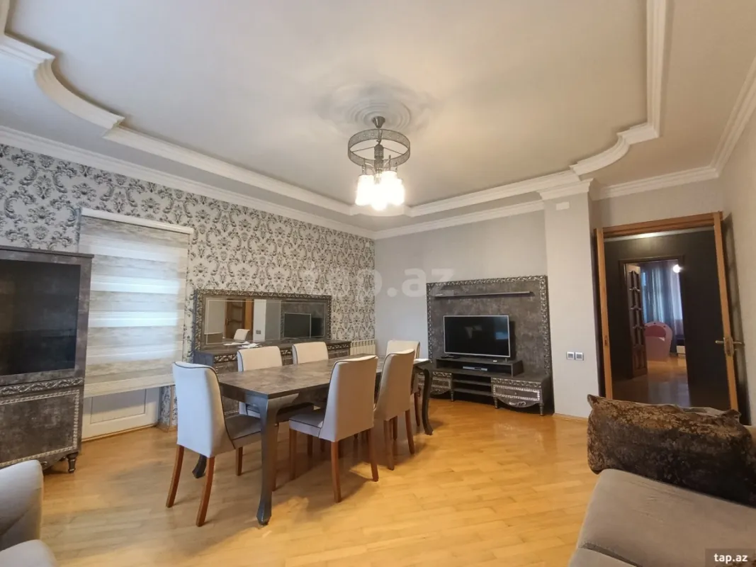 Kirayə verilir 3 otaqlı yeni tikili 134 m²