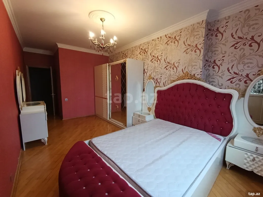 Kirayə verilir 3 otaqlı yeni tikili 134 m²