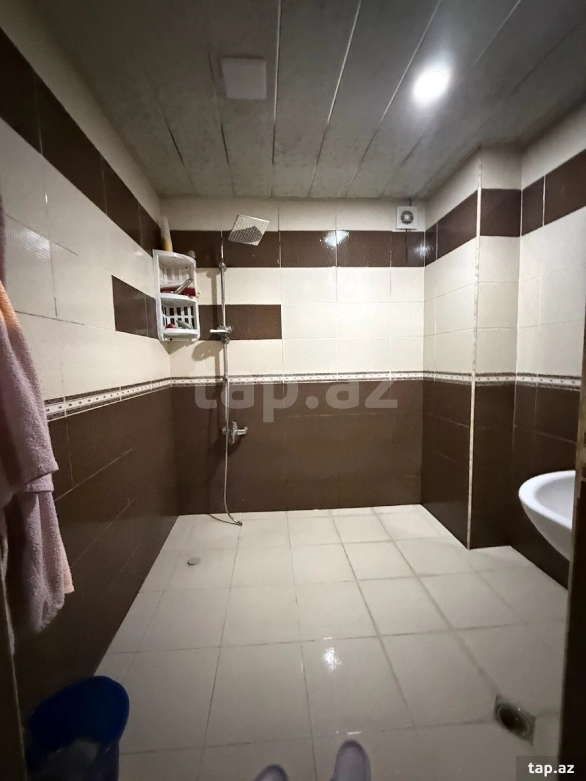 Satılır 3 otaqlı yeni tikili 128 m²