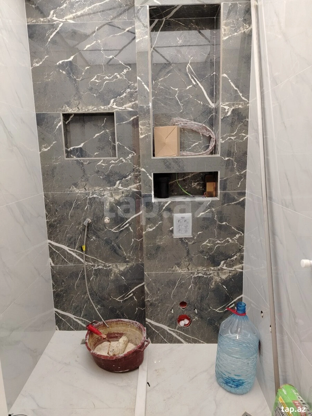 Satılır 2 otaqlı yeni tikili 57 m²