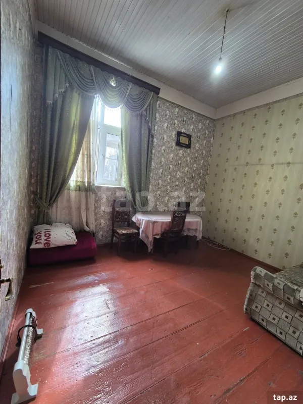 Kirayə verilir 2 otaqlı mənzil 60 m²