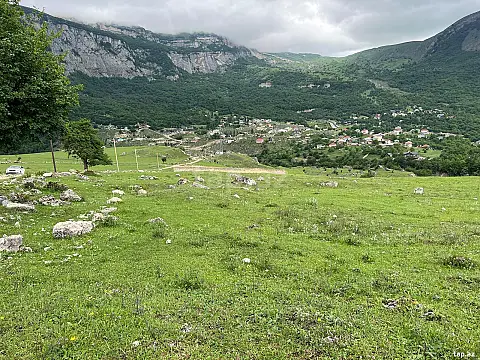 Satılır torpaq sahəsi — Quba