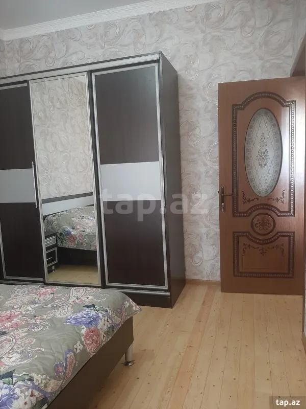 Kirayə verilir 3 otaqlı həyət evi