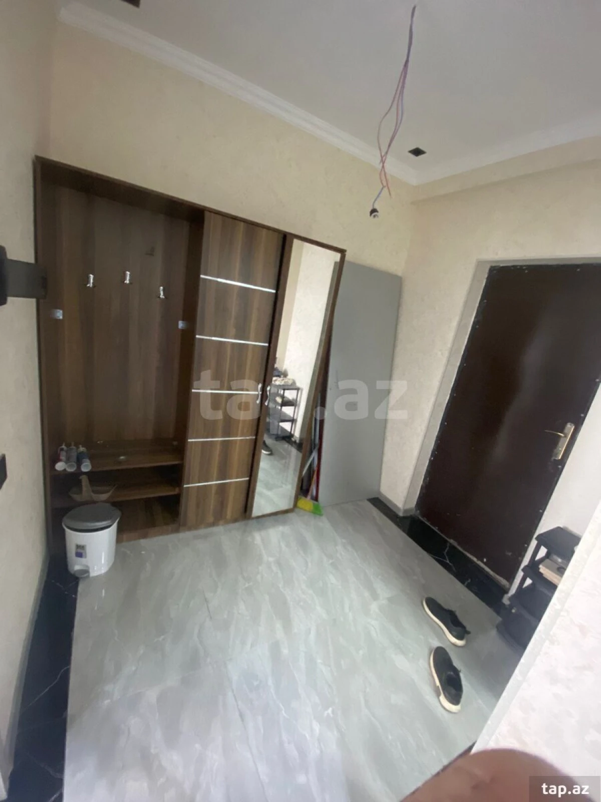 Kirayə verilir 3 otaqlı yeni tikili 120 m²