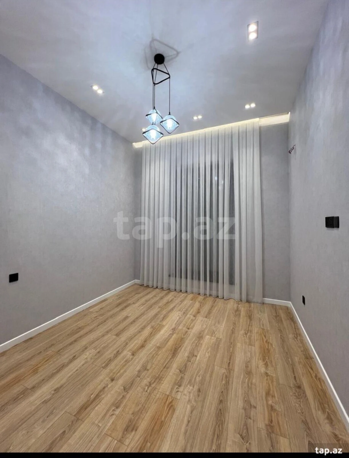 Satılır 3 otaqlı həyət evi