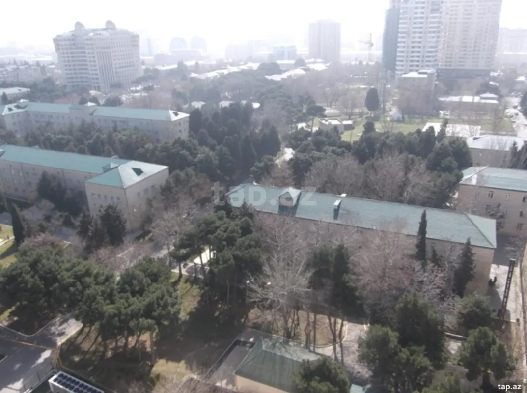 Satılır 5 otaqlı yeni tikili 260 m²